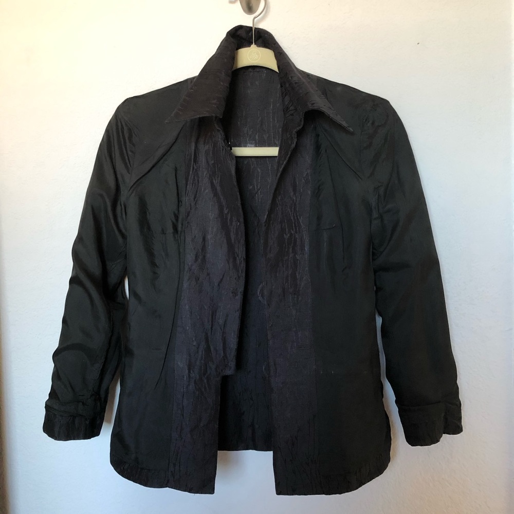 Blazer - Picture 5 of 8